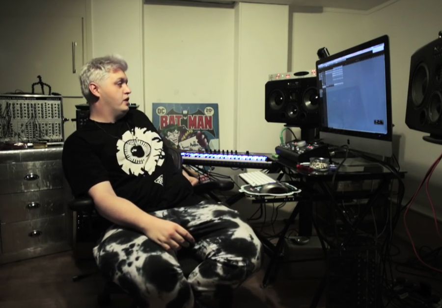 Flux Pavilion Create Track in 10 Minutes