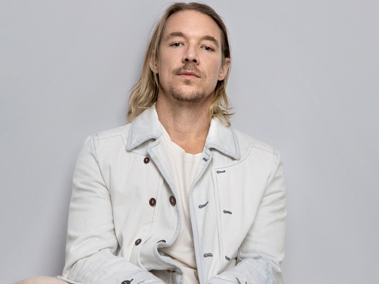 diplo-one-by-one-oz-edm-feature